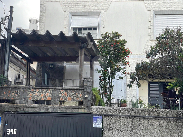 Foto REO1084201