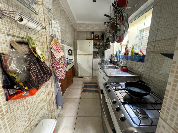 Foto REO1084201