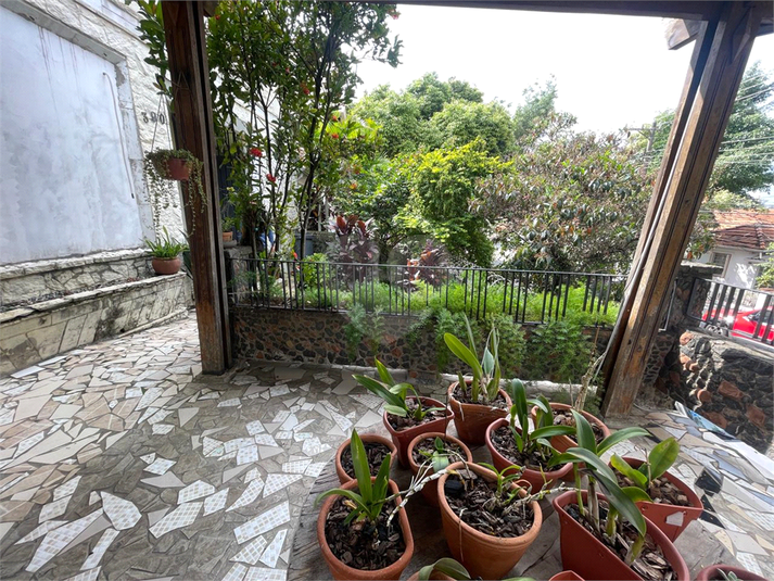 Foto REO1084201