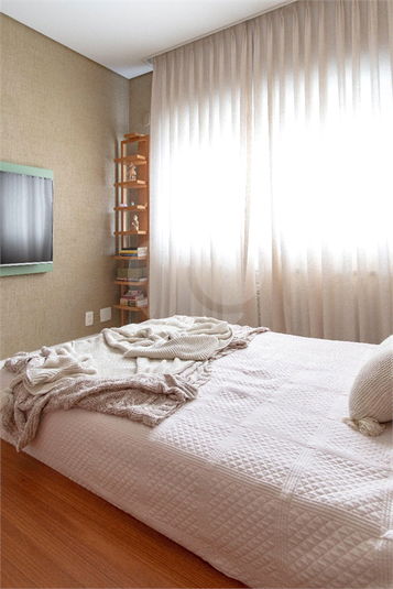 Foto REO1084523