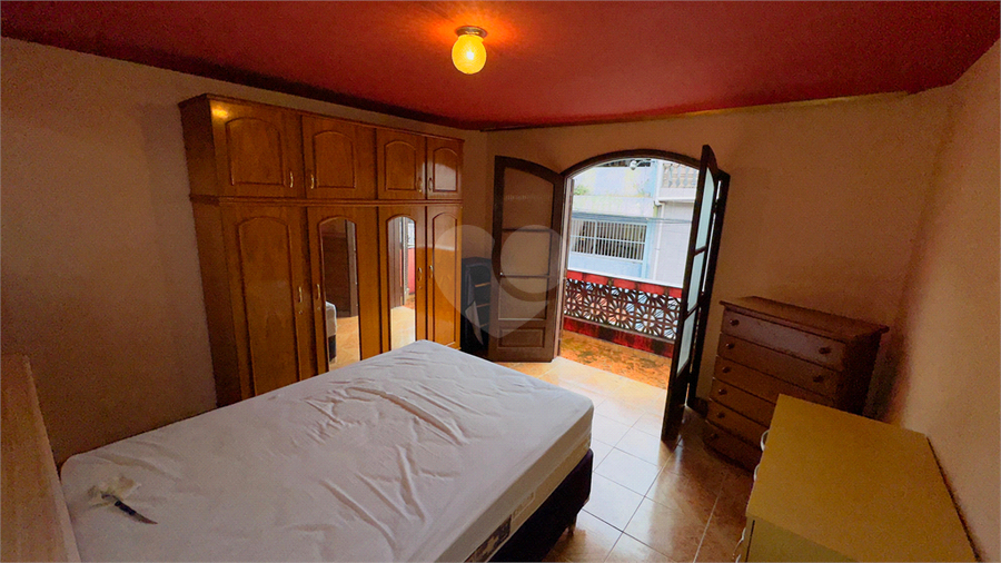 Foto REO1084625
