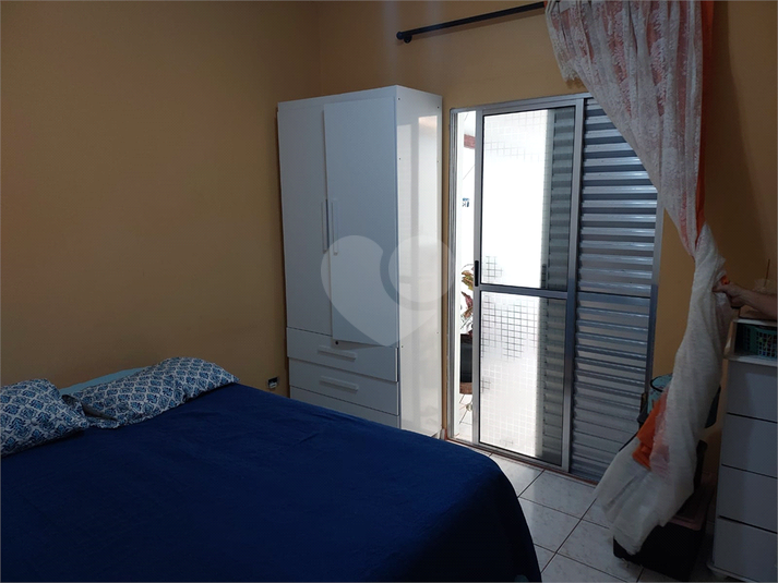 Foto REO1084630