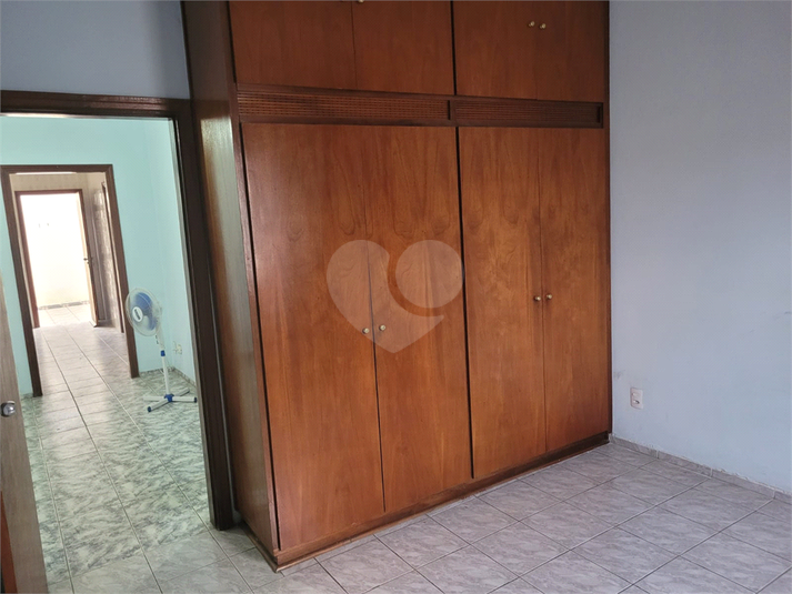 Foto REO1085010