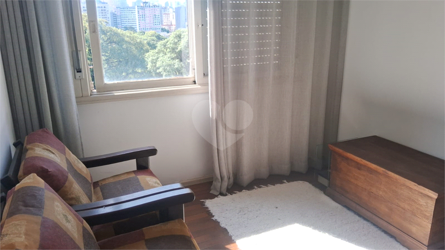 Foto REO1085020