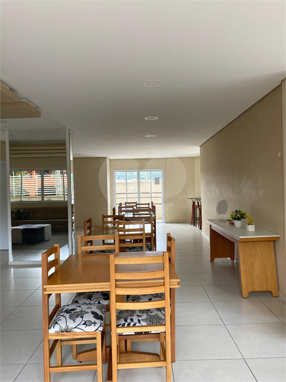Foto REO1085035