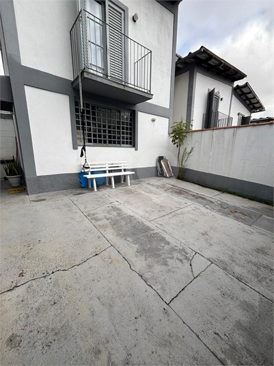 Foto REO1085042