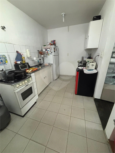 Foto REO1085042