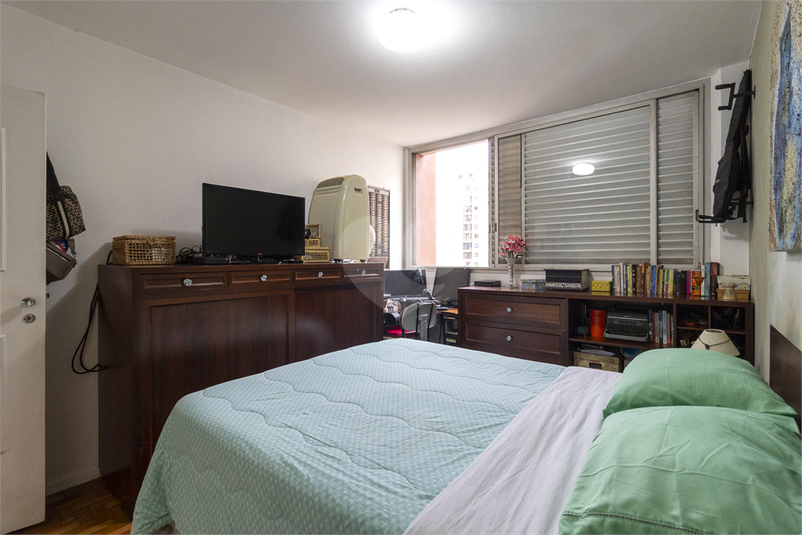 Foto REO1085047