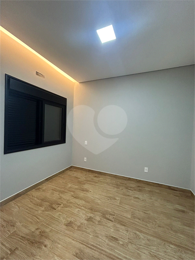Foto REO1085085