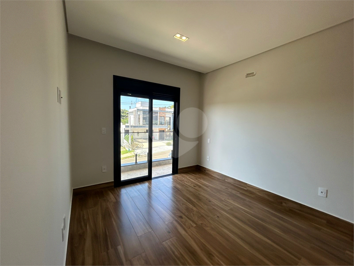 Foto REO1085088