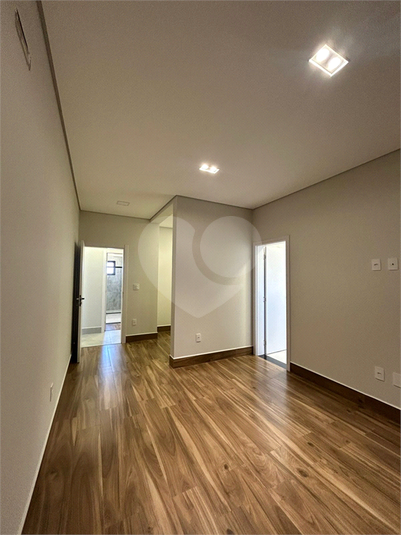 Foto REO1085088