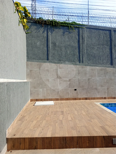 Foto REO1085140