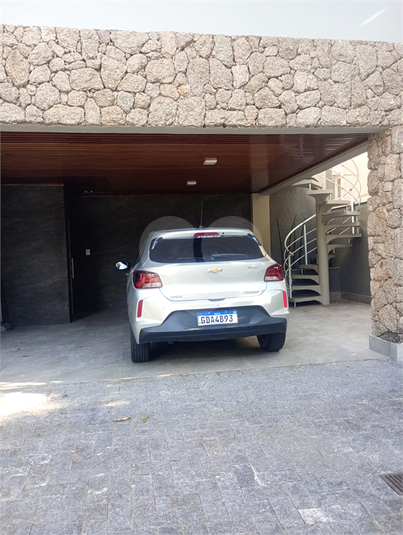 Foto REO1085140