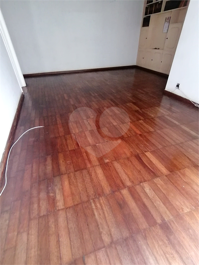 Foto REO1085226