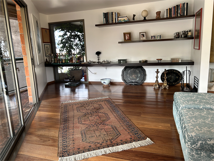 Foto REO1085272