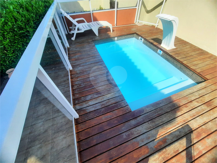 Foto REO1085316