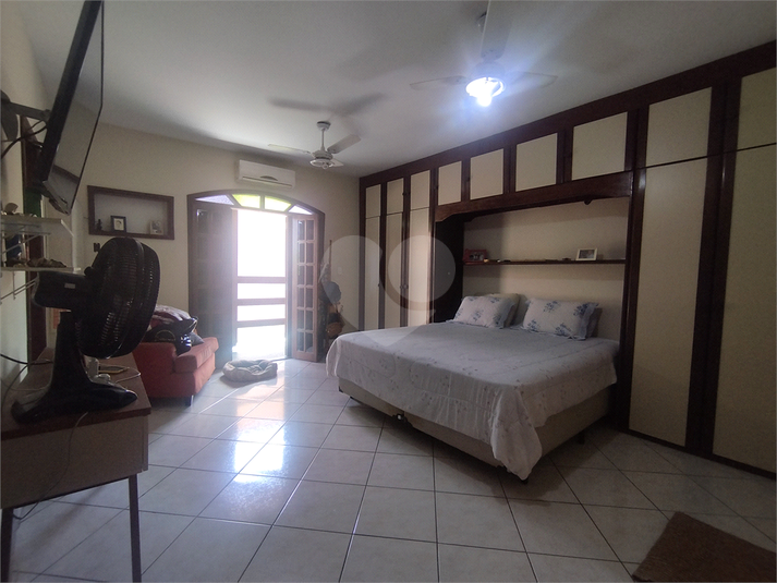 Foto REO1085461