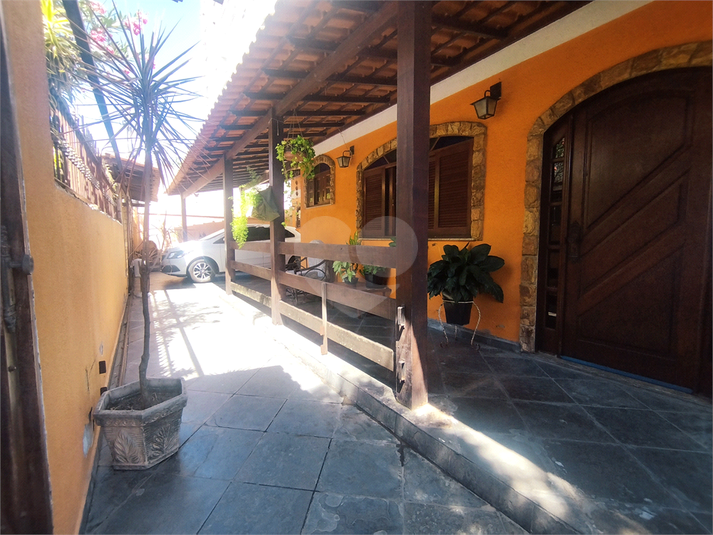 Foto REO1085461