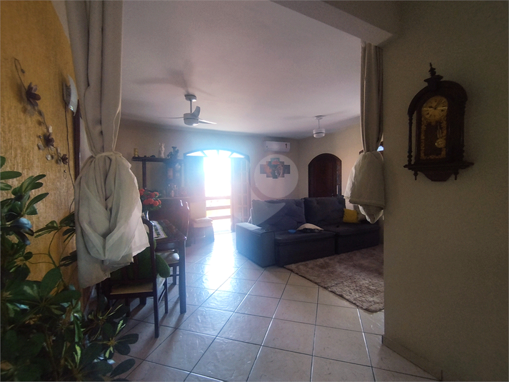 Foto REO1085461