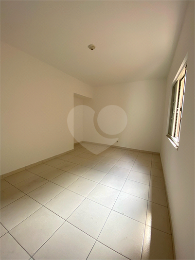 Foto REO1085501