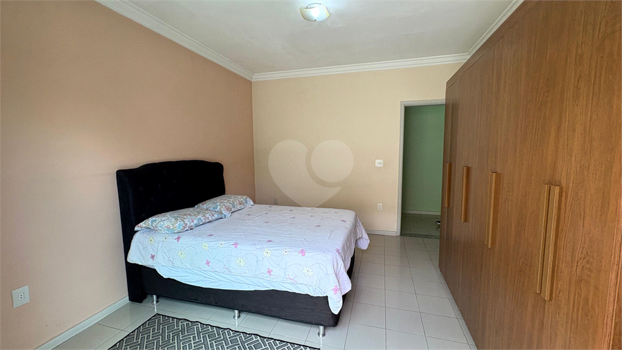 Foto REO1085531