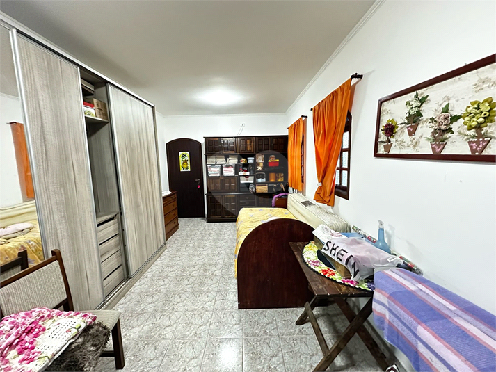 Foto REO1085598