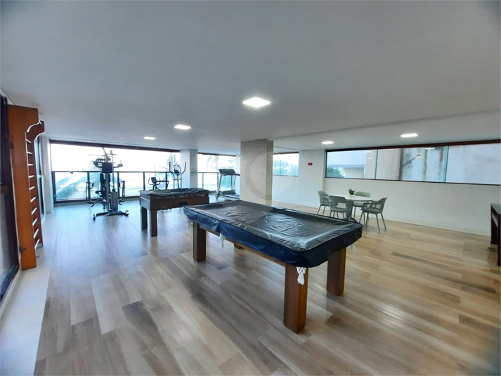 Foto REO1085656