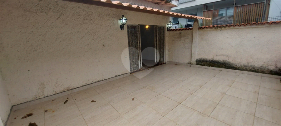 Foto REO1085707