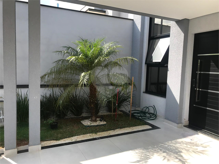 Foto REO1085737
