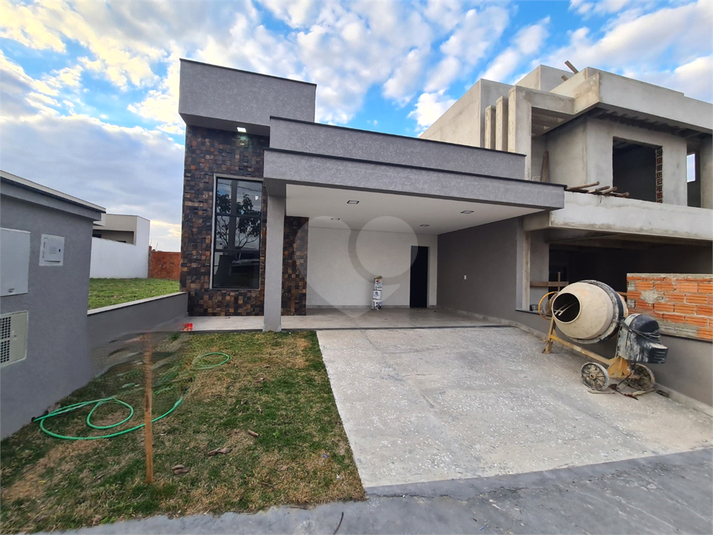 Foto REO1085746