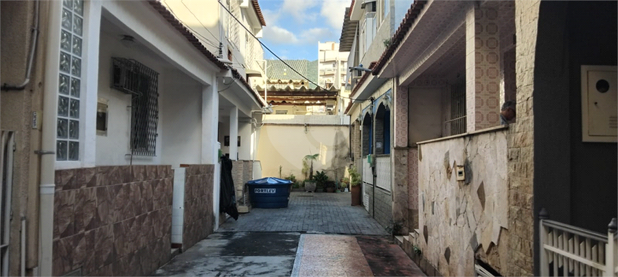 Foto REO1085790