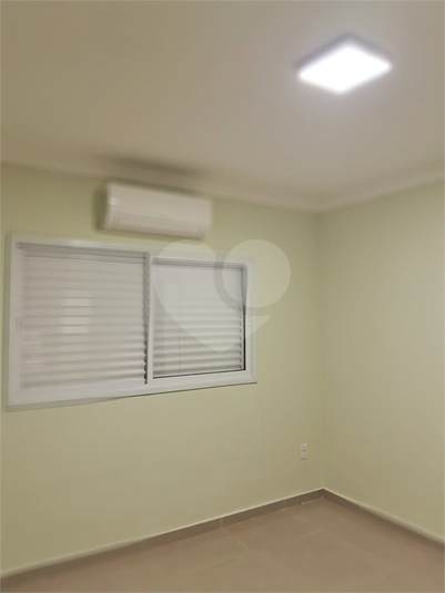 Foto REO1085817
