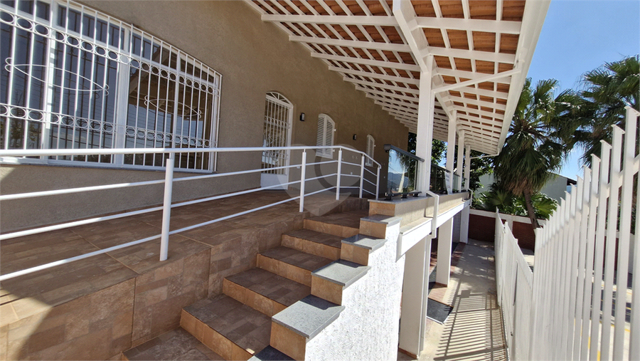 Foto REO1085845