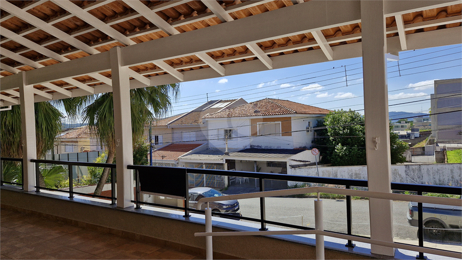 Foto REO1085845