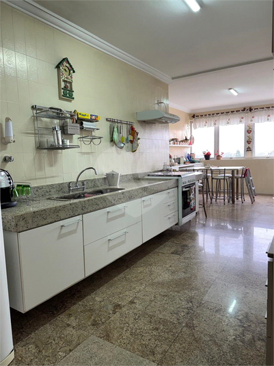 Foto REO1085910