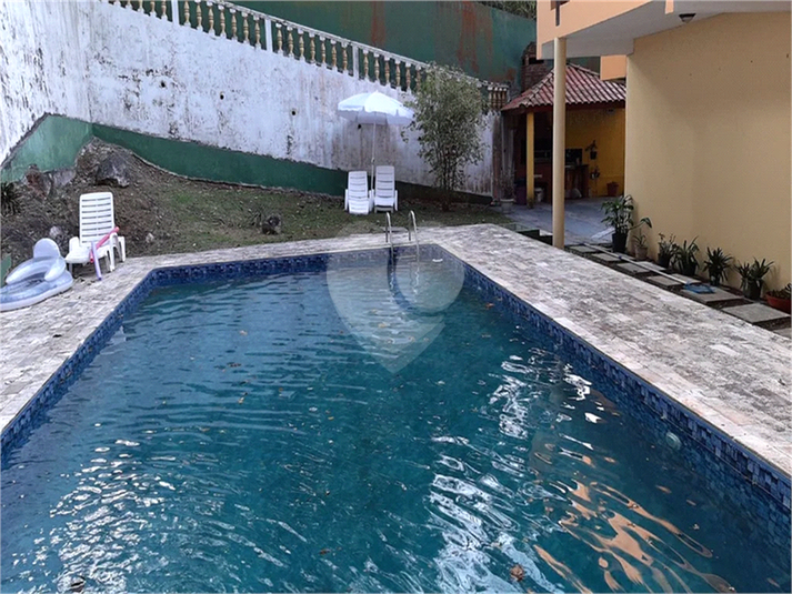 Foto REO1085944
