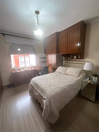 Foto REO1085966