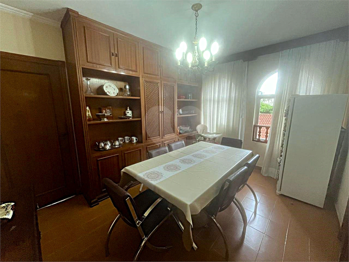 Foto REO1085966