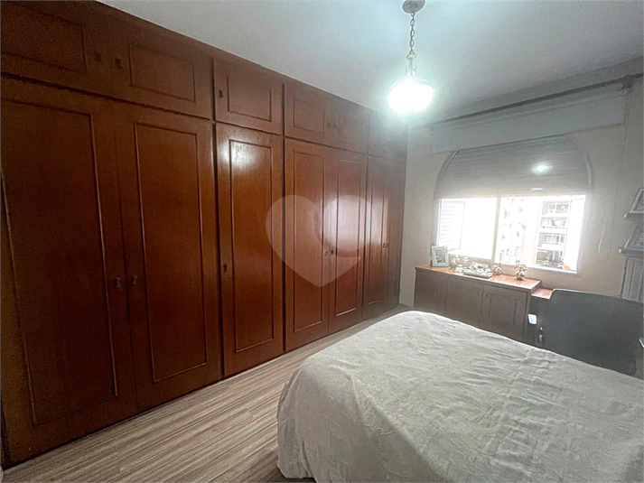 Foto REO1085966