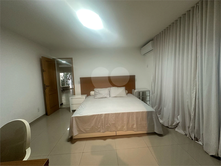 Foto REO1086011