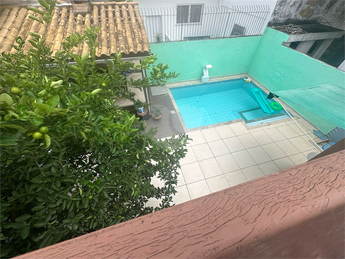 Foto REO1086011
