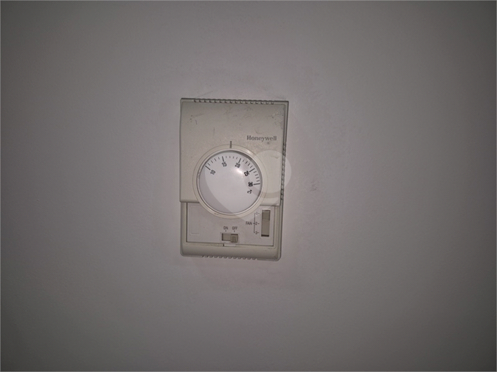 Foto REO1086021