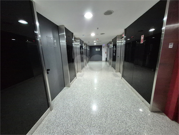 Foto REO1086021
