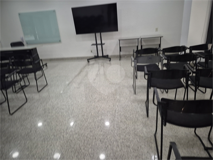 Foto REO1086021
