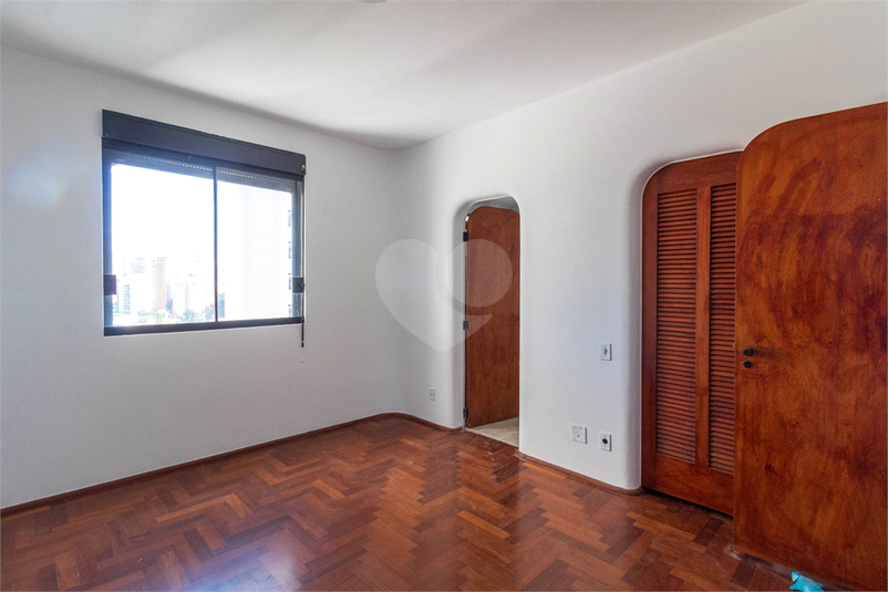 Foto REO1086022