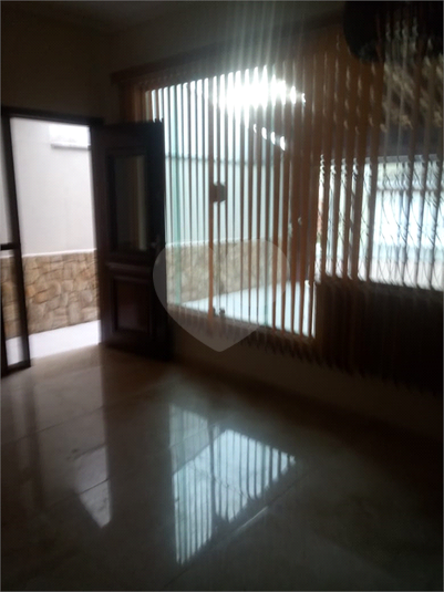 Foto REO1086066