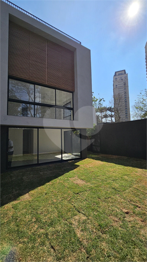 Foto REO1086112