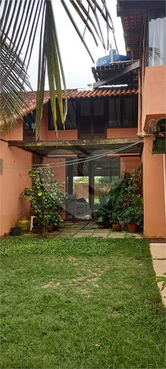Foto REO1086232