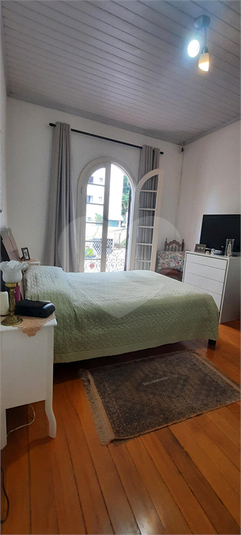 Foto REO1086330