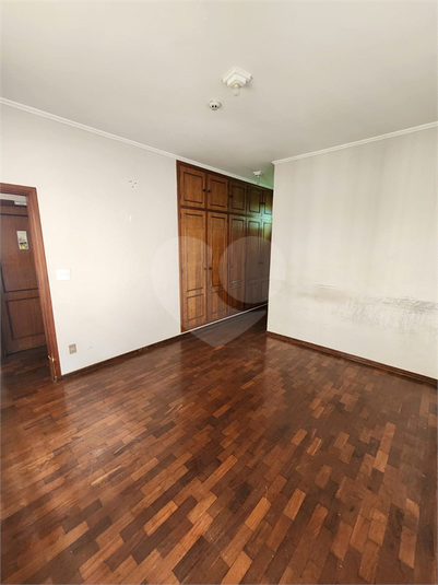 Foto REO1086359